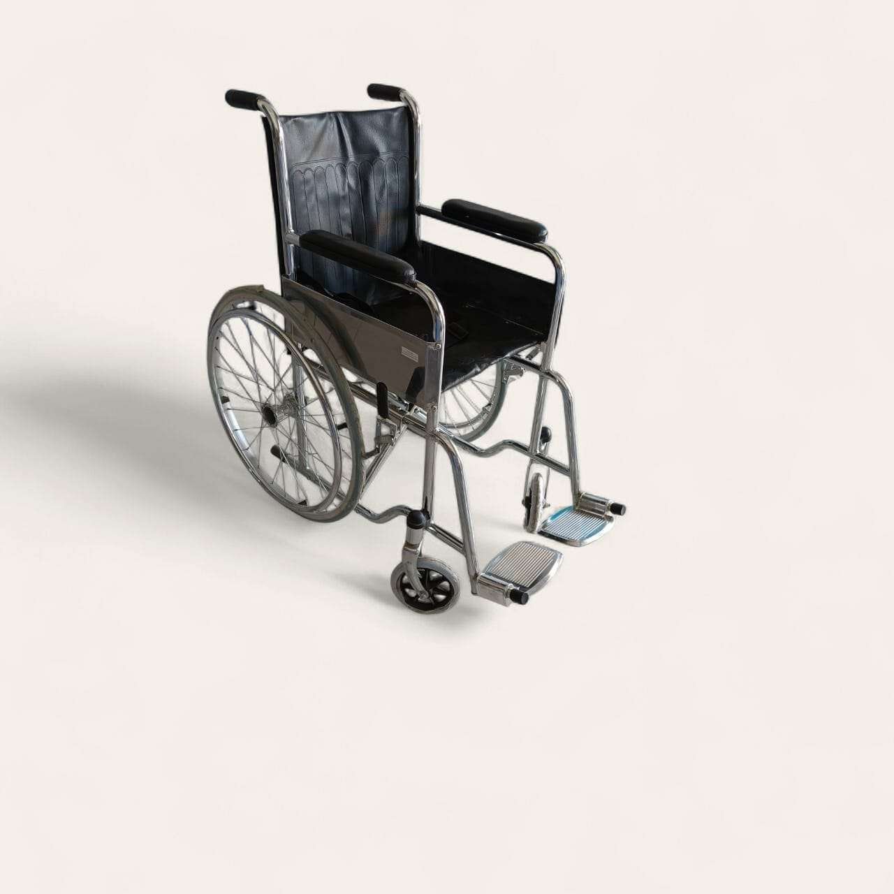 كرسي متحرك استاندر اطفال